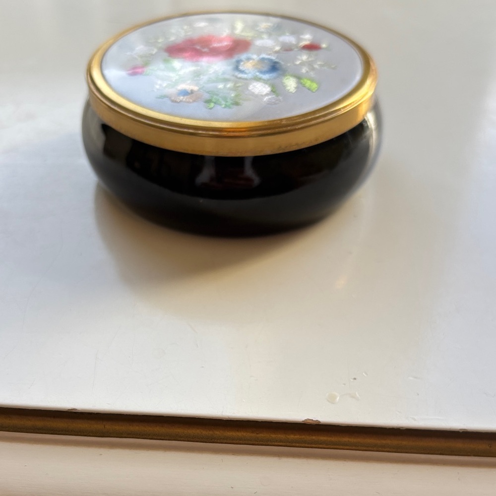 Vintage Framecraft Porcelain Multi Coloured Trinket Box